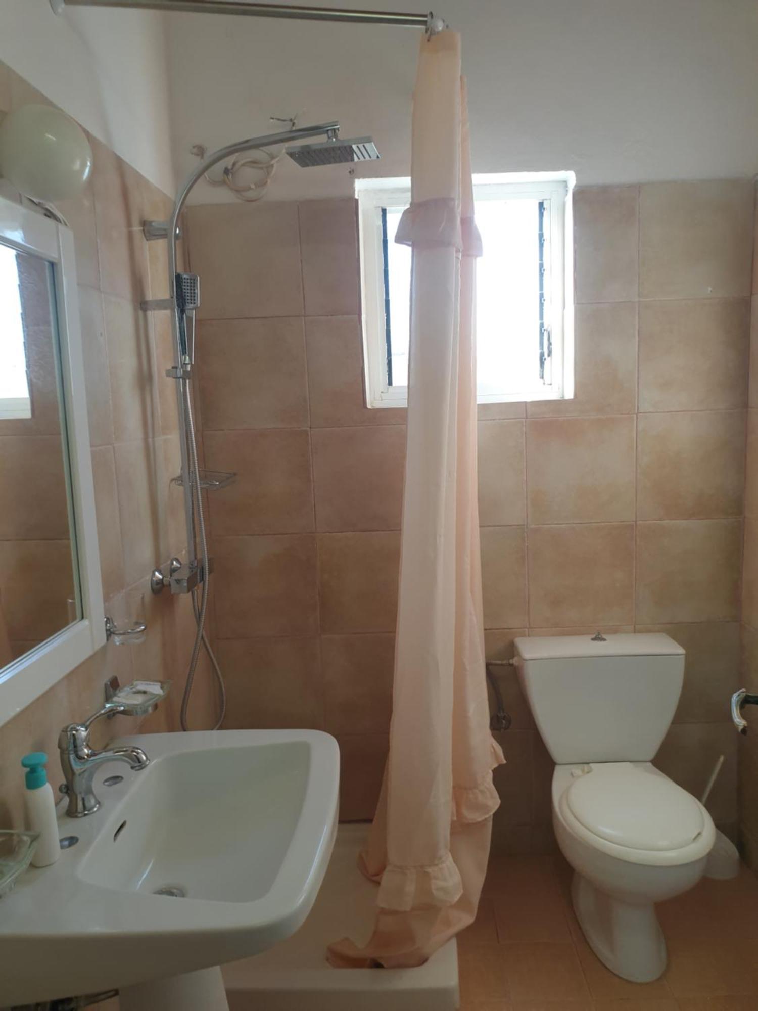 Hostal Rosemary House Sarandë Habitación foto